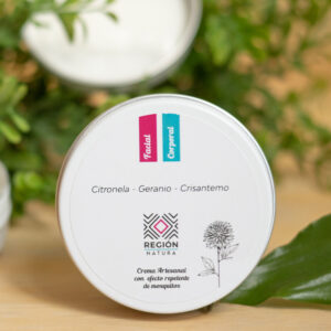 Crema de Citronela-Geranio-Crisantemo (Repelente Natural de Mosquitos)